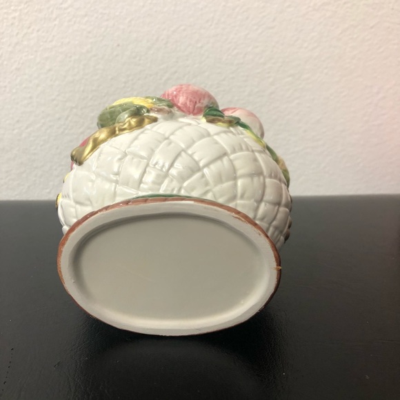 Fanquare Porcelain Fruit Bowl, Floral Snack Bowl, Ceramic Fruit Bowl